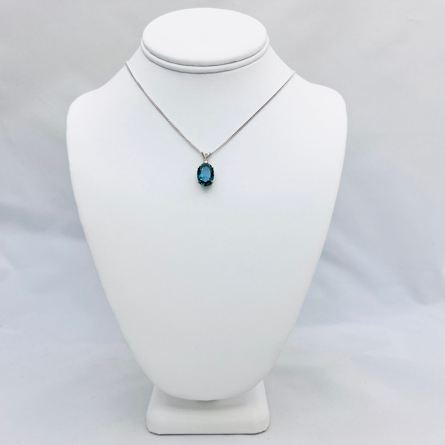 Lab Green Quartz 14x10 Oval Pendant on .925 Silver 2.0mm Curb Chain Necklace