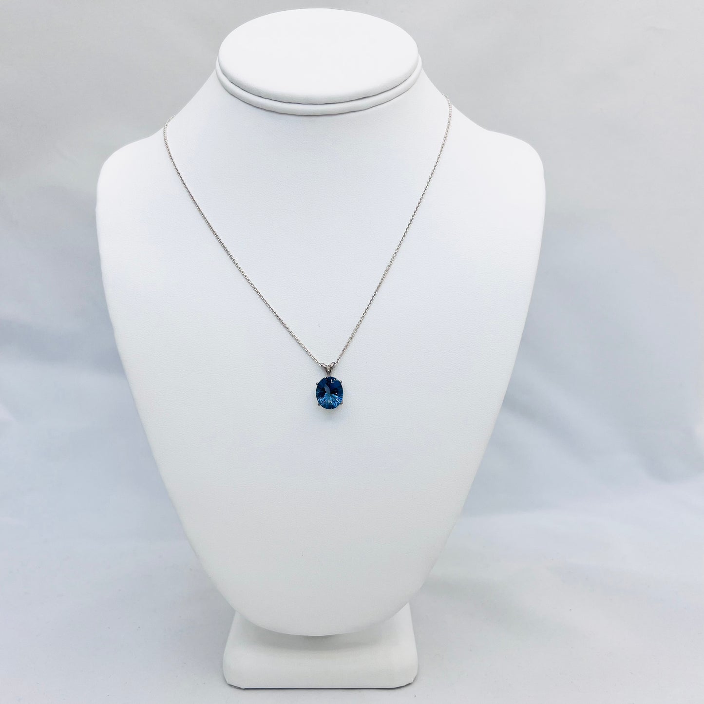 12x10 Oval Lab-Created Iolite Blue Quartz .925 Silver Pendant on 1.3mm 18" Beveled Cable Chain