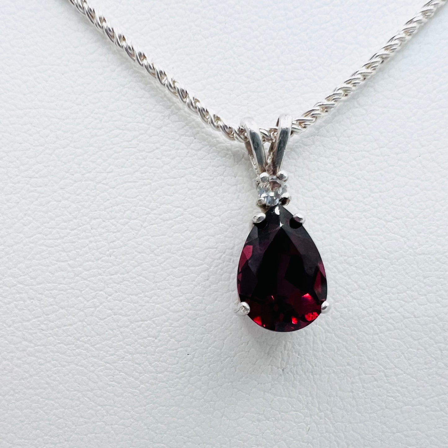 15x10 Pear Shape Lab Created Ruby with 2mm Lab-created White Sapphire .925 Silver Pendant on 1.4mm 18" Double Rope Chain