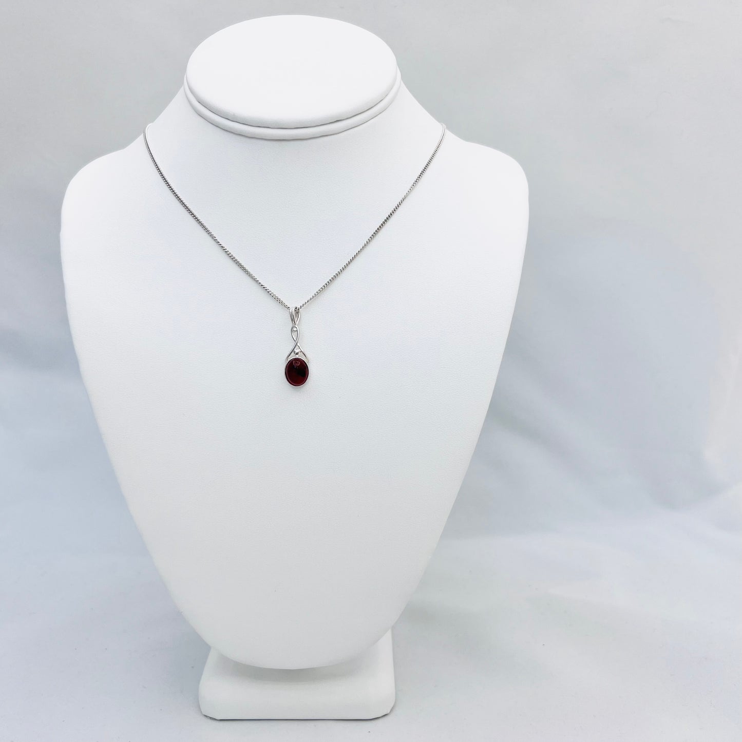 10x8mm Amber .925 Silver Pendant on 2.0mm 18" Curb Chain Necklace